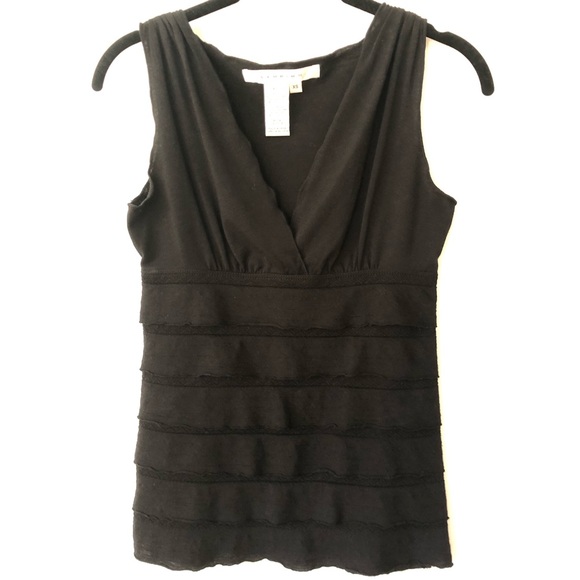 Studio M by Max Studio Sleeveless V-Neck Top - Picture 2 of 9